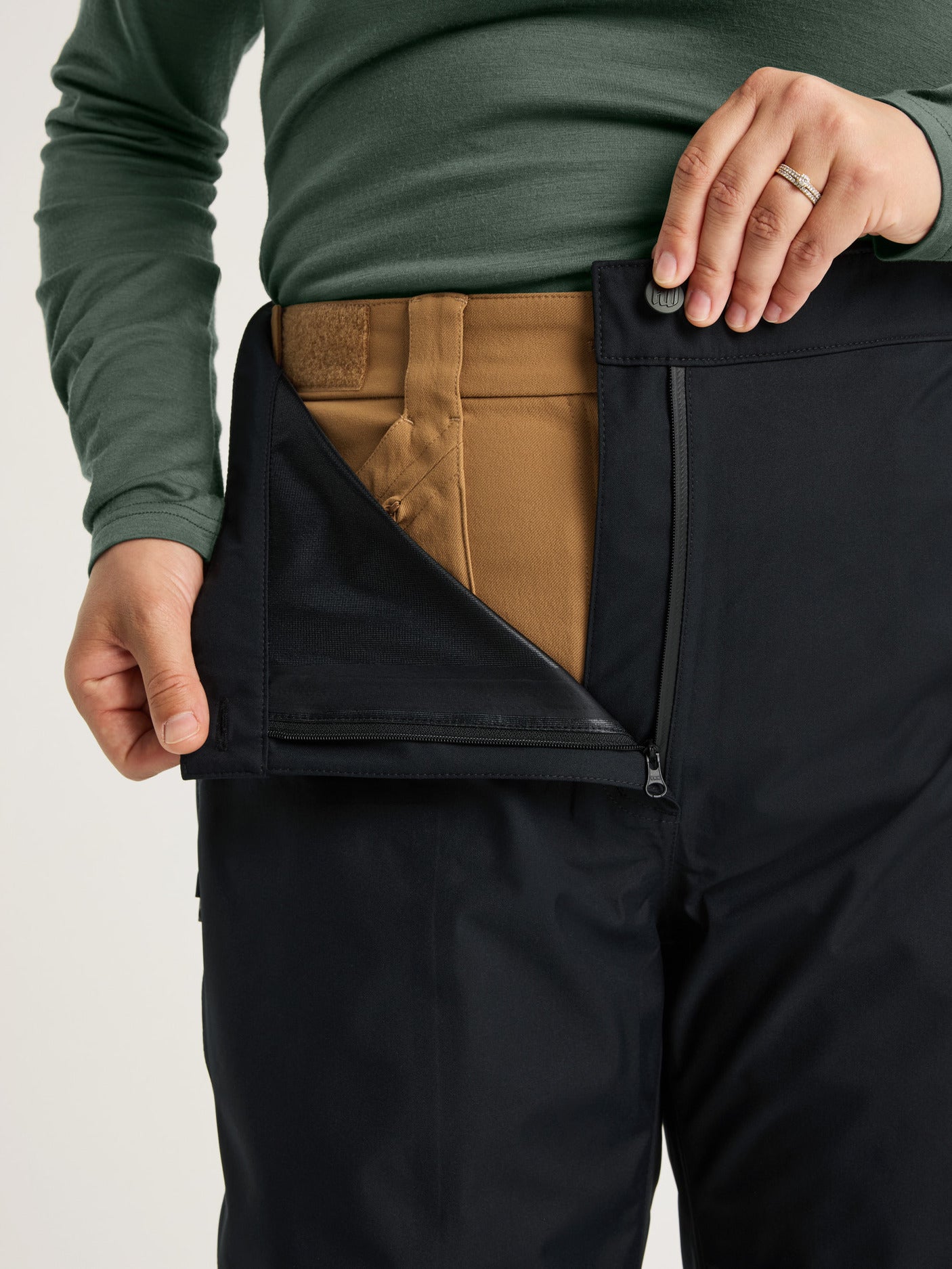 women's shell pants black