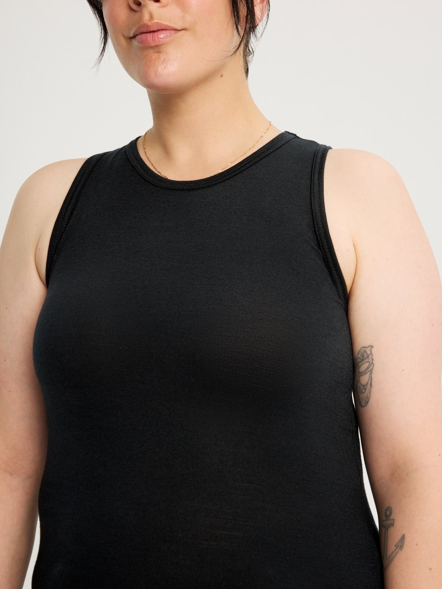 women's merino singlet black