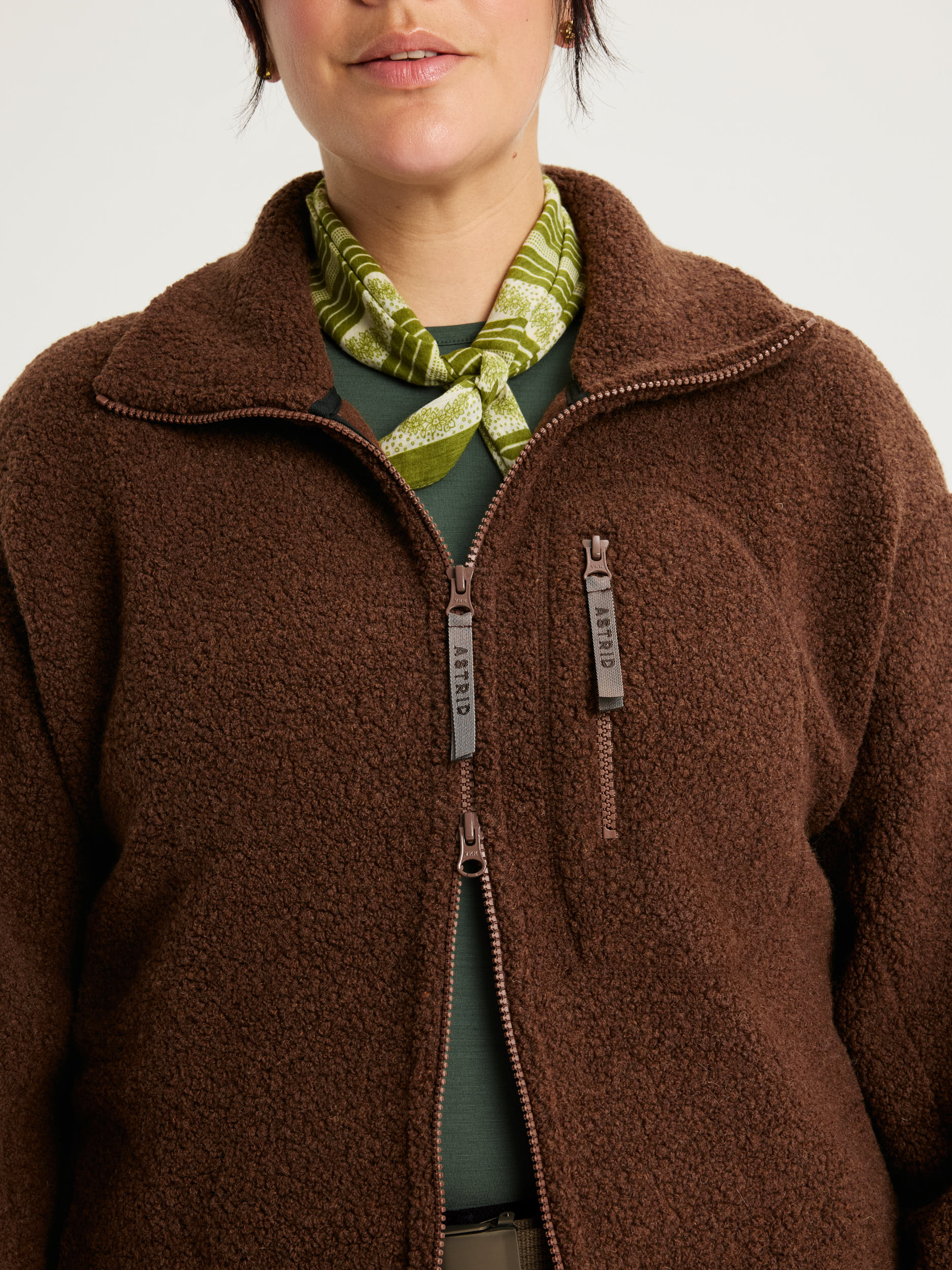 women's fleece jacket brown