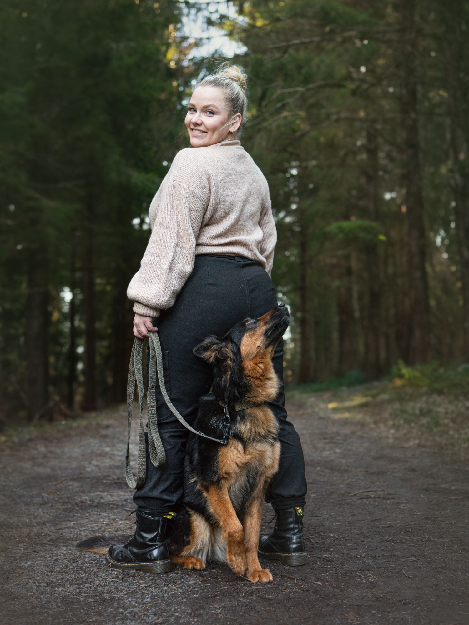 women's hiking pants high waist black