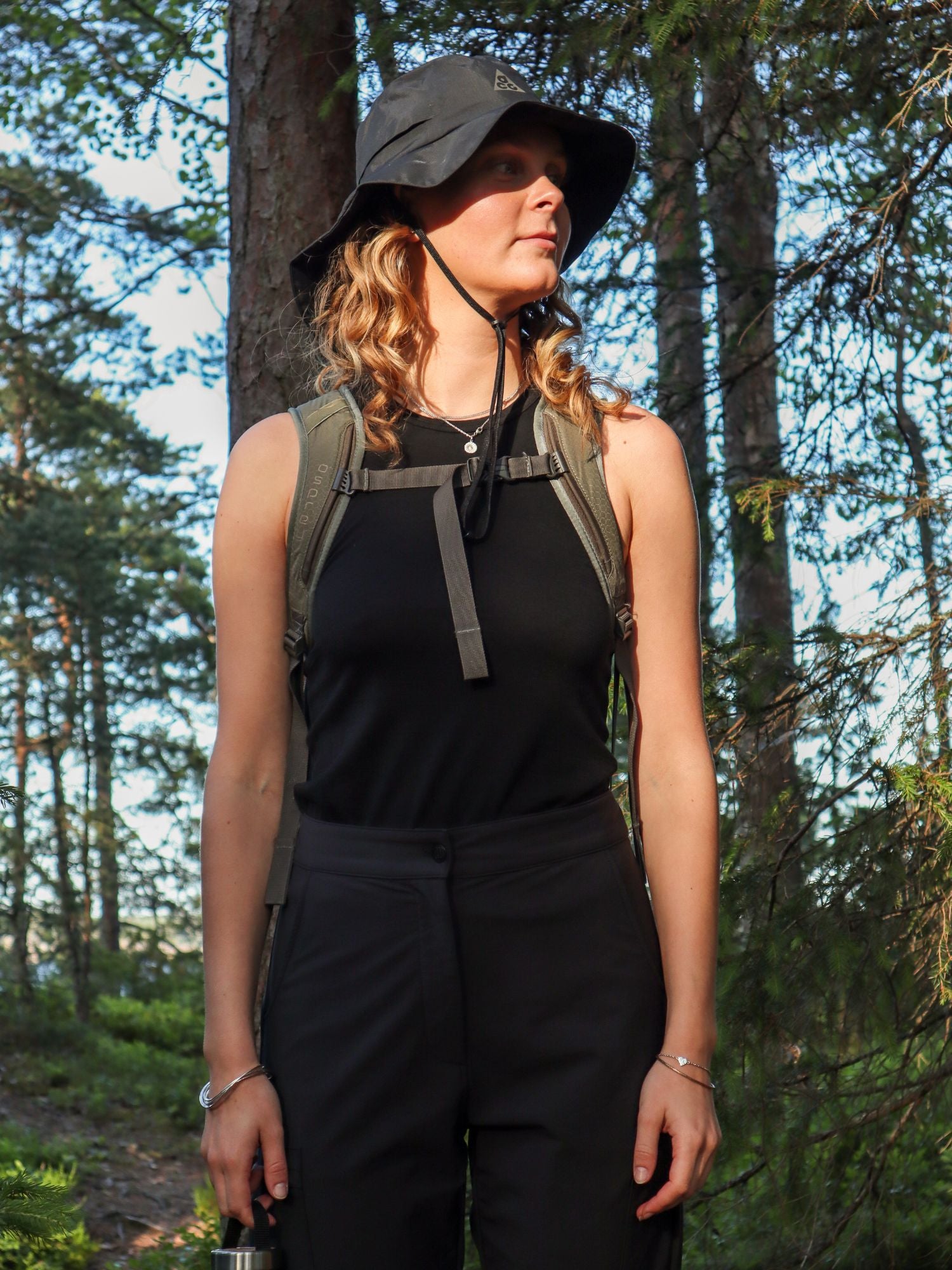 women's merino singlet black