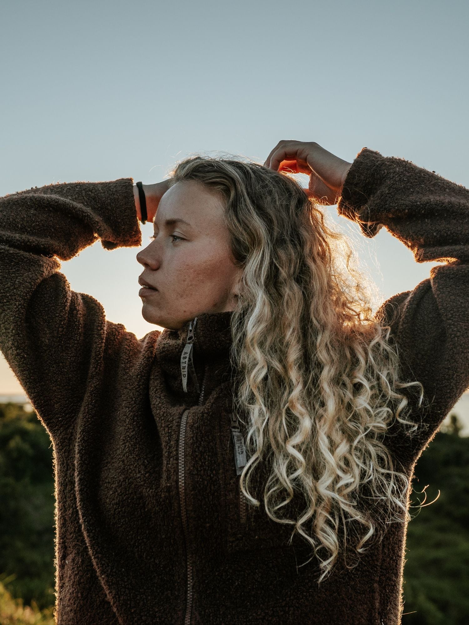 women's fleece jacket brown