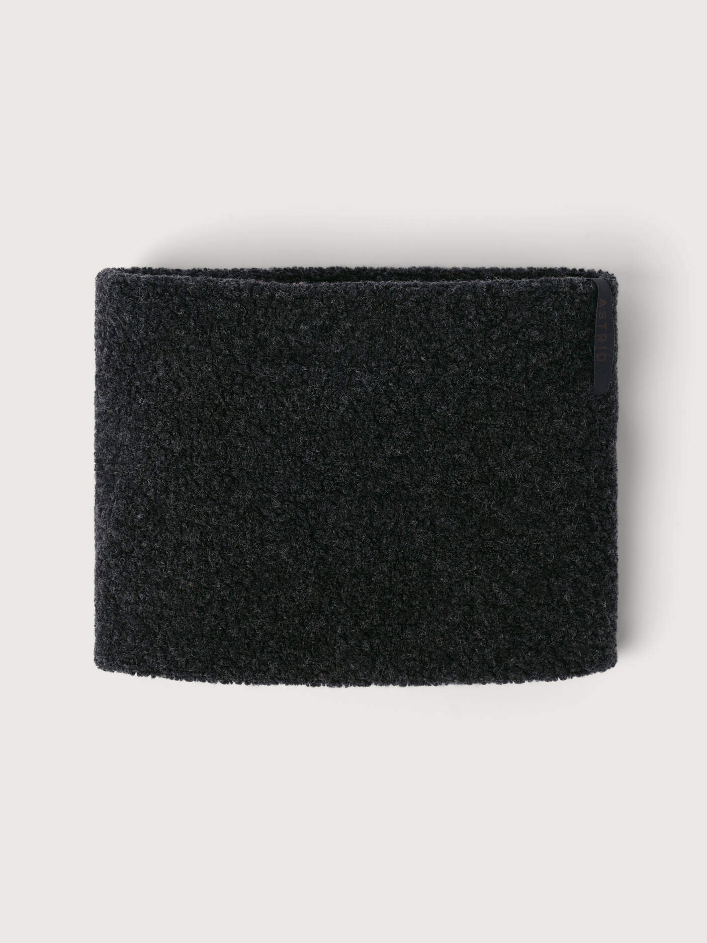women's wool neckwarmer black