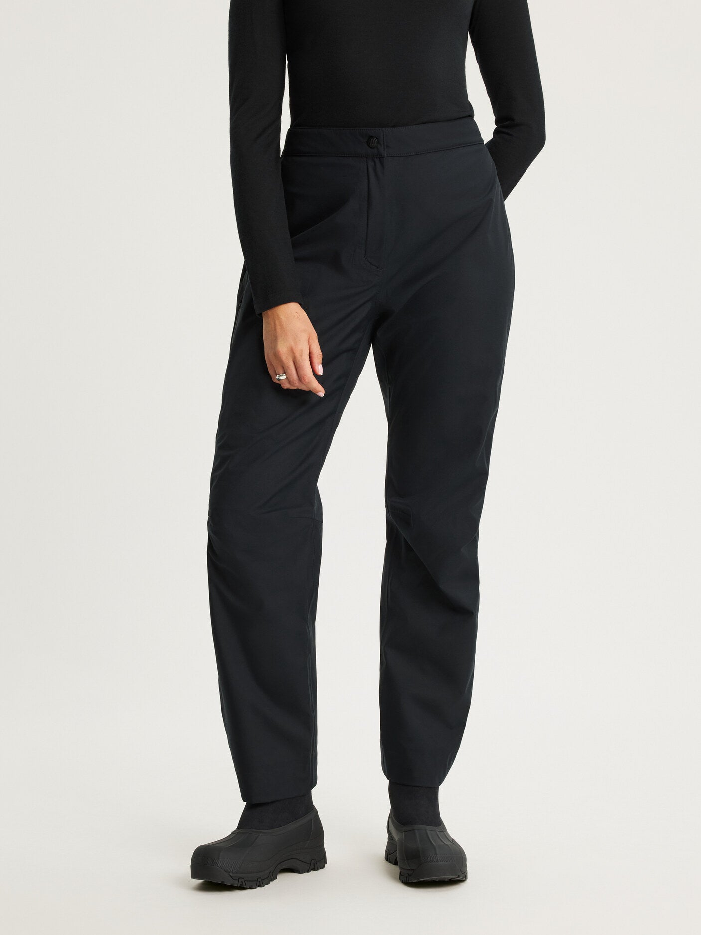 women's shell pants black [[40 - 178cm / 5'10'']]