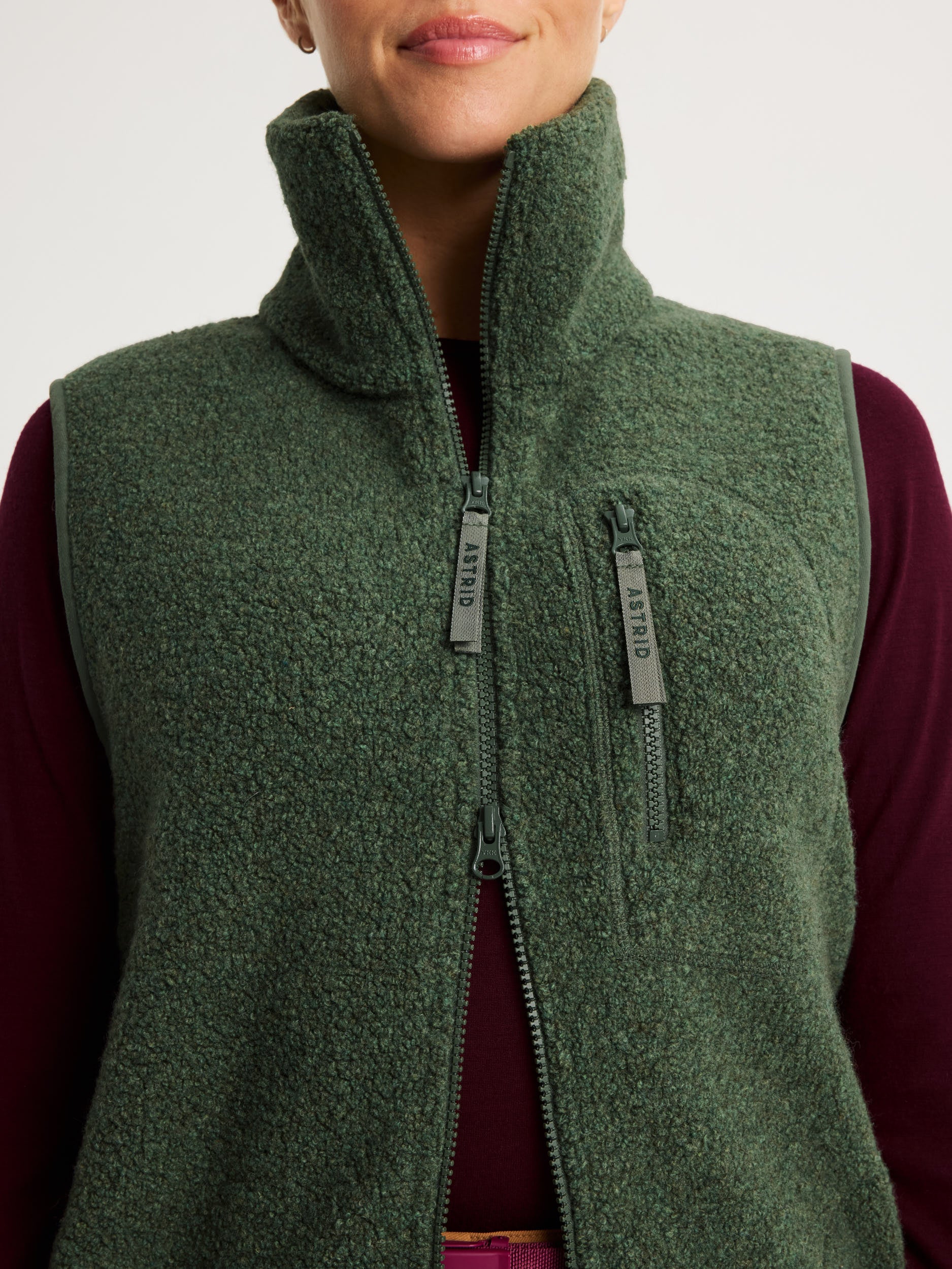 women's fleece vest green