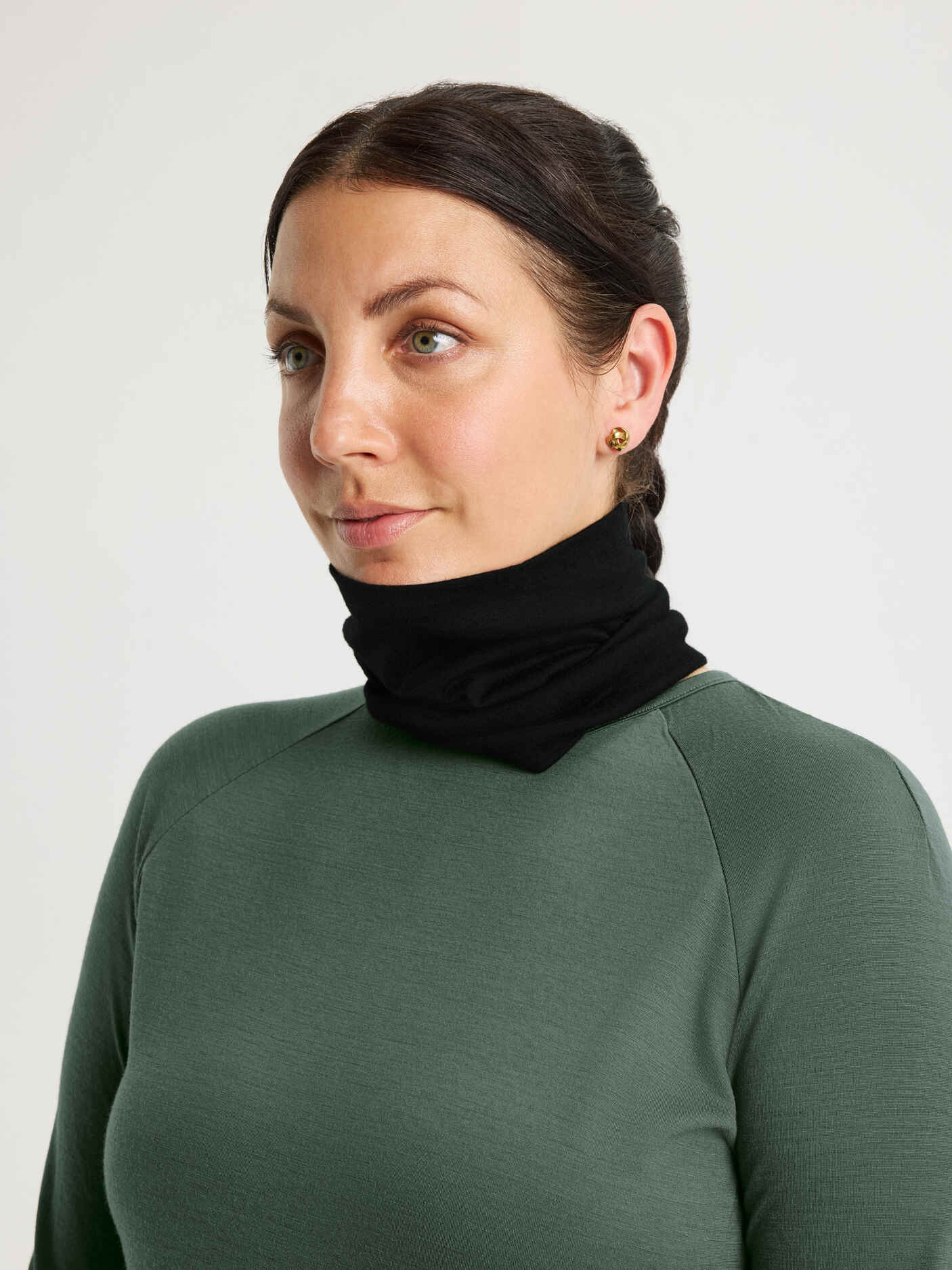 women's neckwarmer merino wool black