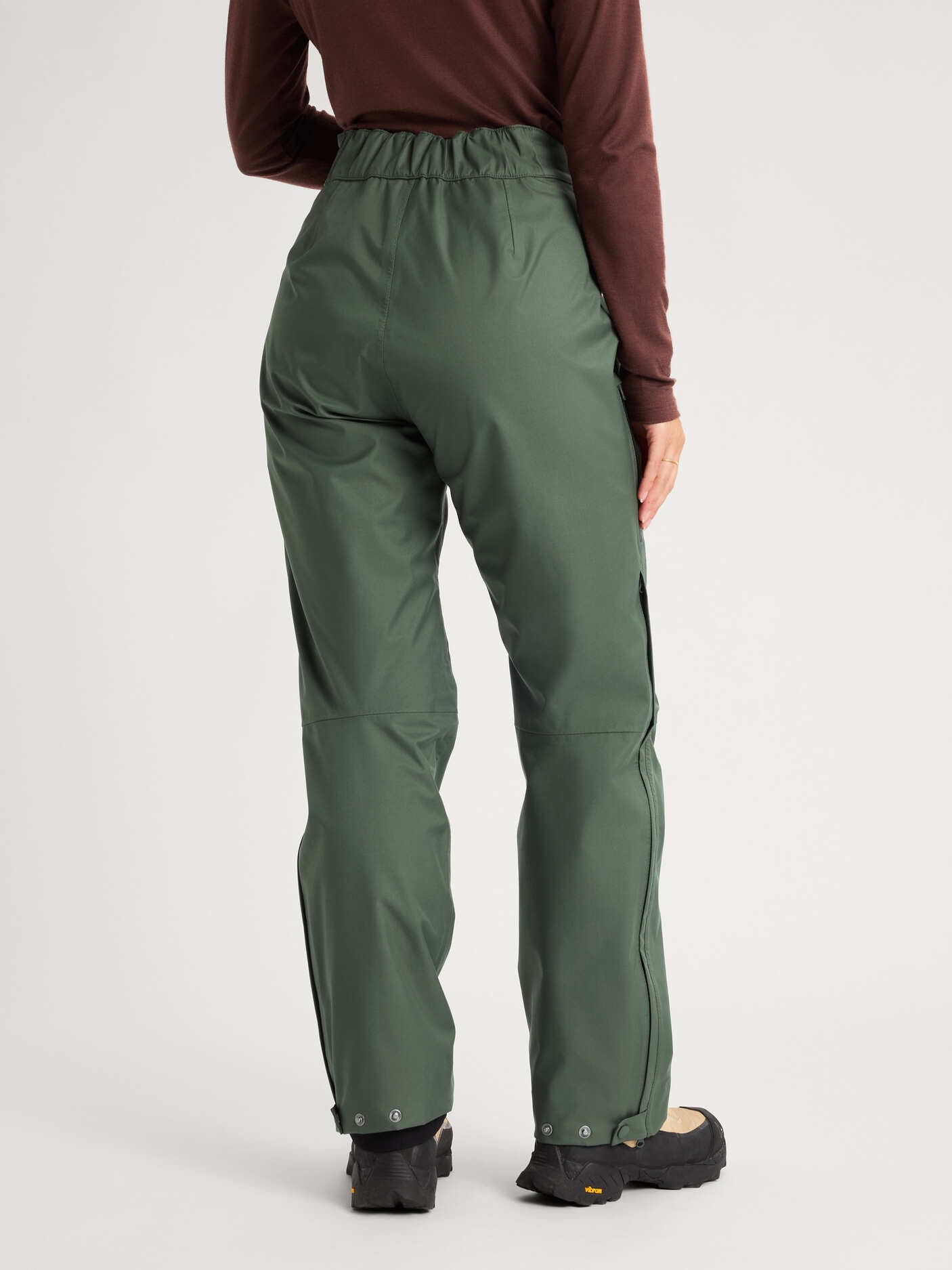 women's shell pants green [[36 - 167cm / 5'6'']]