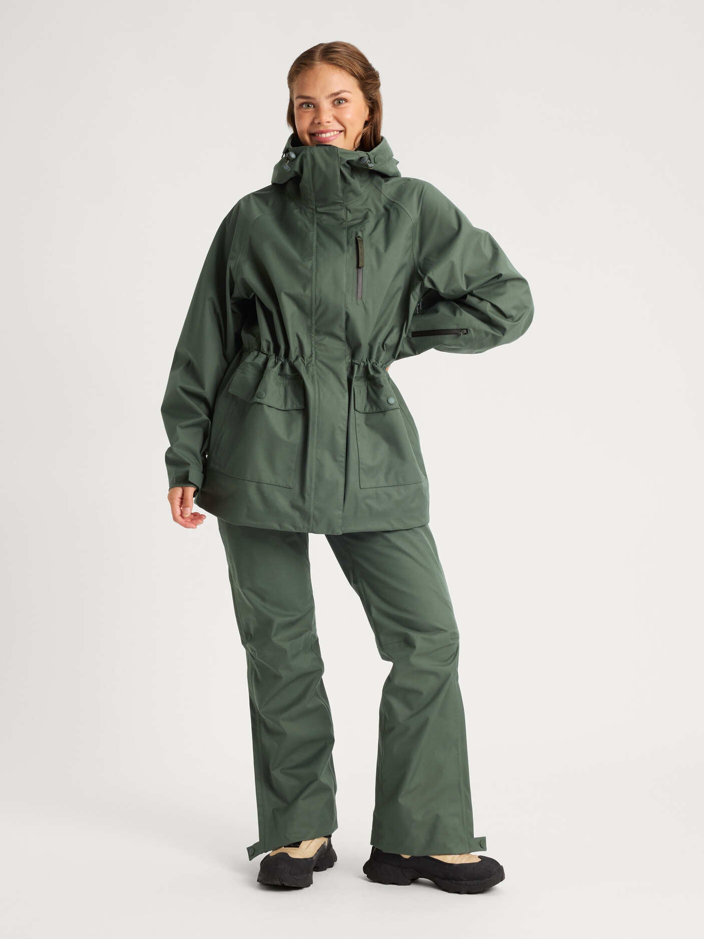 women's shell pants green [[S/36 - 167cm / 5'6'']]