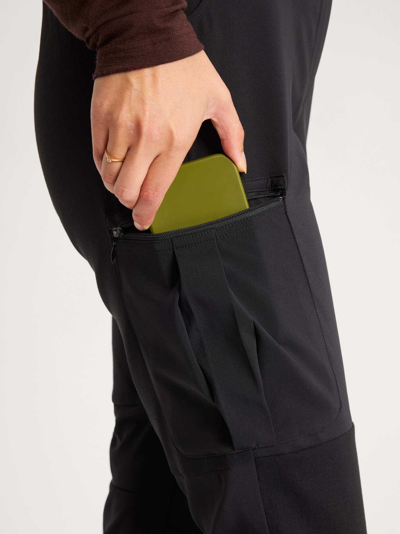 women's hiking pants stretchy black