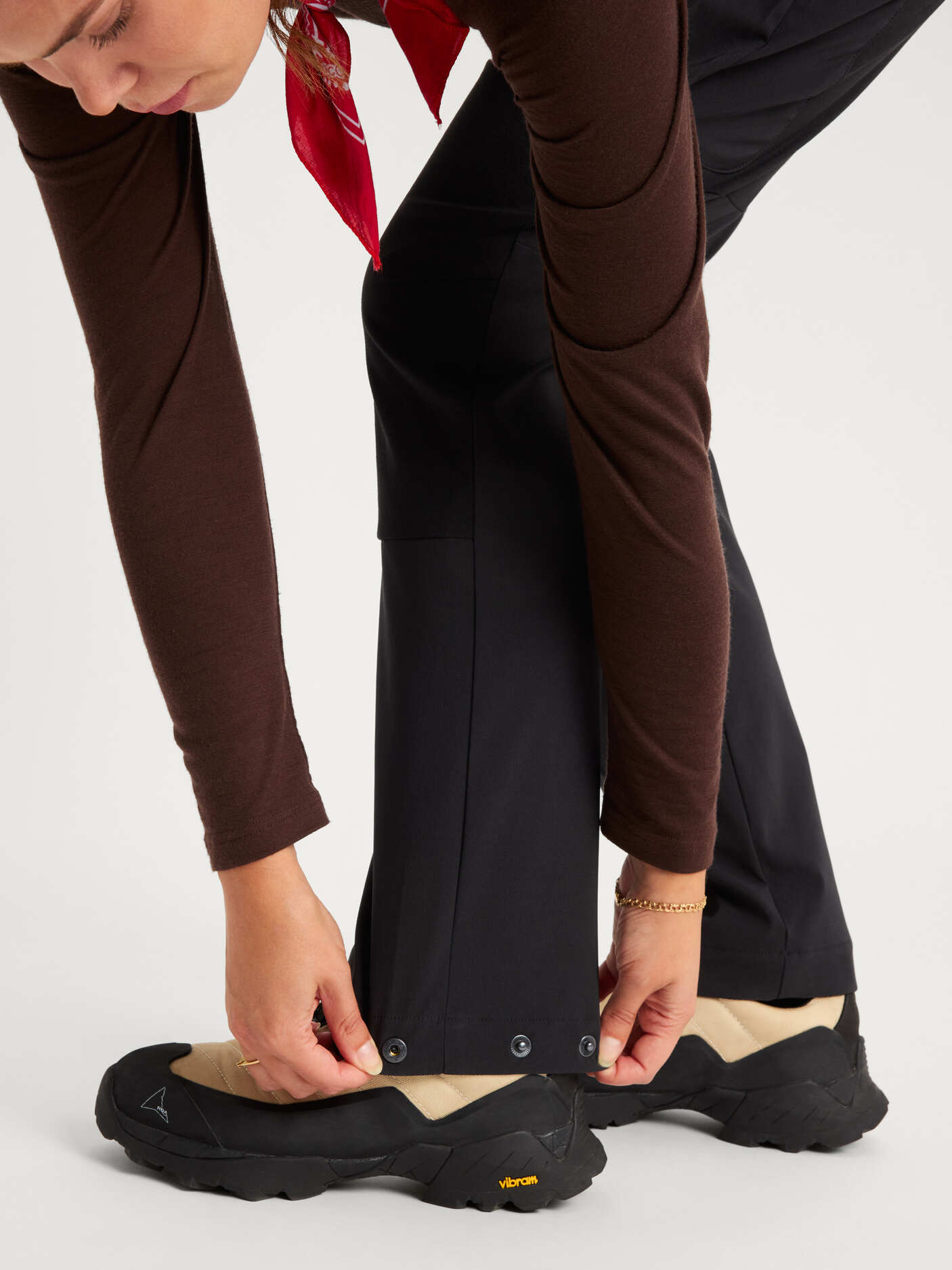 women's hiking pants stretchy black