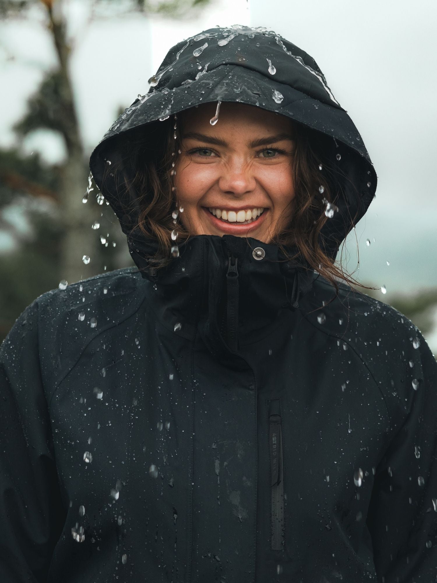 women's waterproof 3L shell jacket black