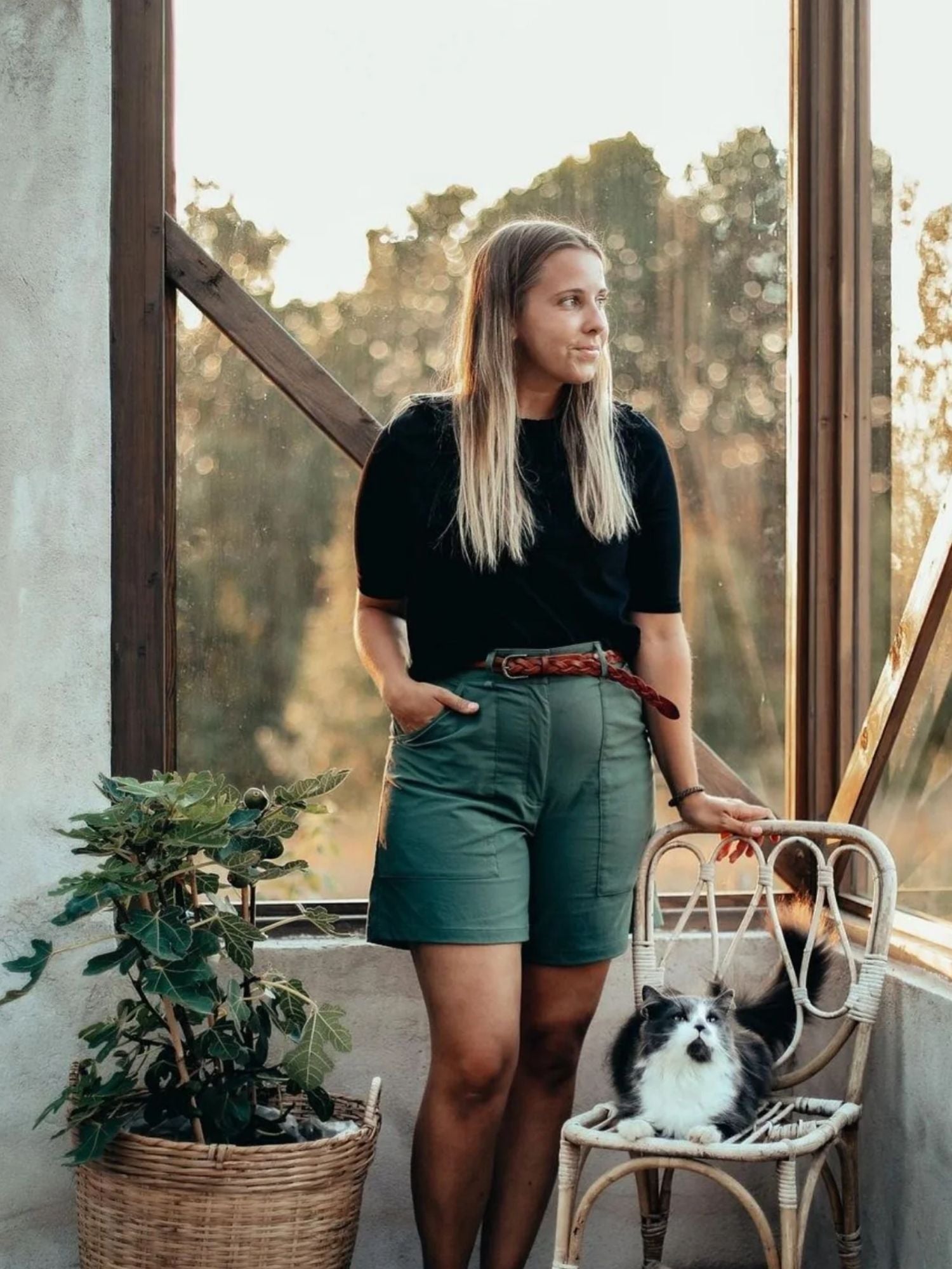 women's outdoor shorts high waist green