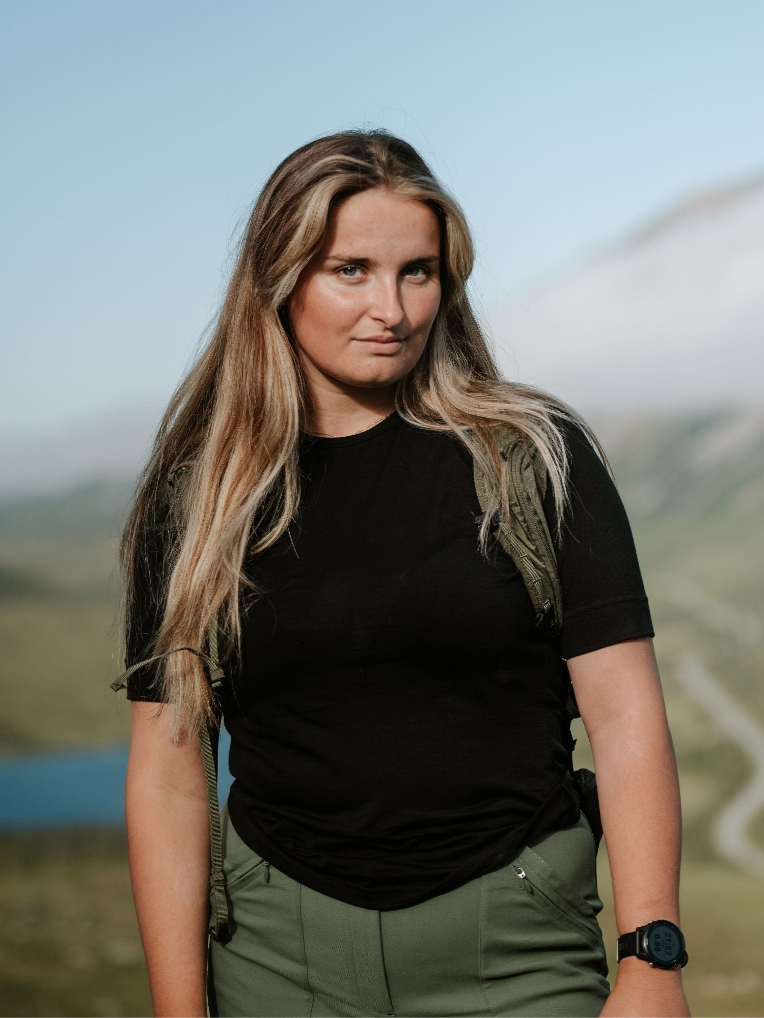 women's merino top short sleeve black