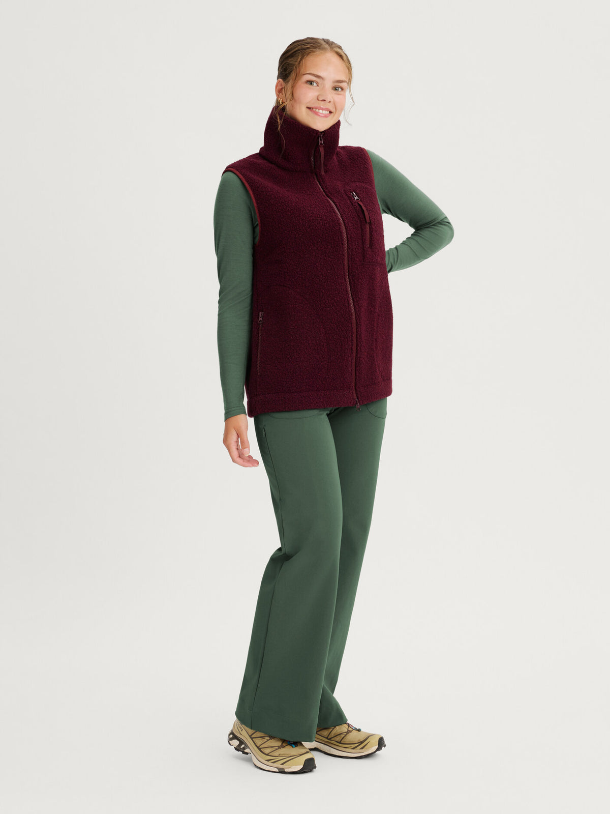 women's fleece vest burgundy