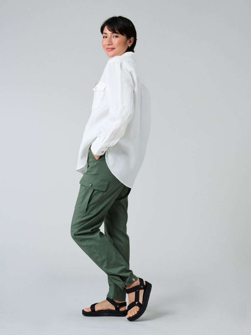 Astrid Wild linneskjorta dam i 100 % linne - Fredrika. Färg Off-White