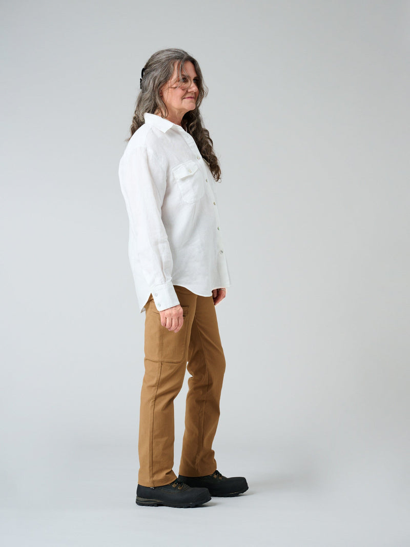 Astrid Wild linneskjorta dam i 100 % linne - Fredrika. Färg Off-White
